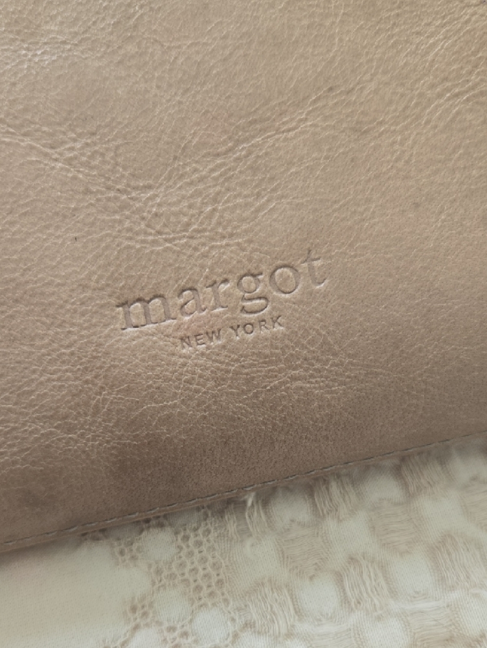 margot Taupe Leather Zip Wristlet Wallet with Blue Trim Normcore Anthropologie - Picture 2 of 8